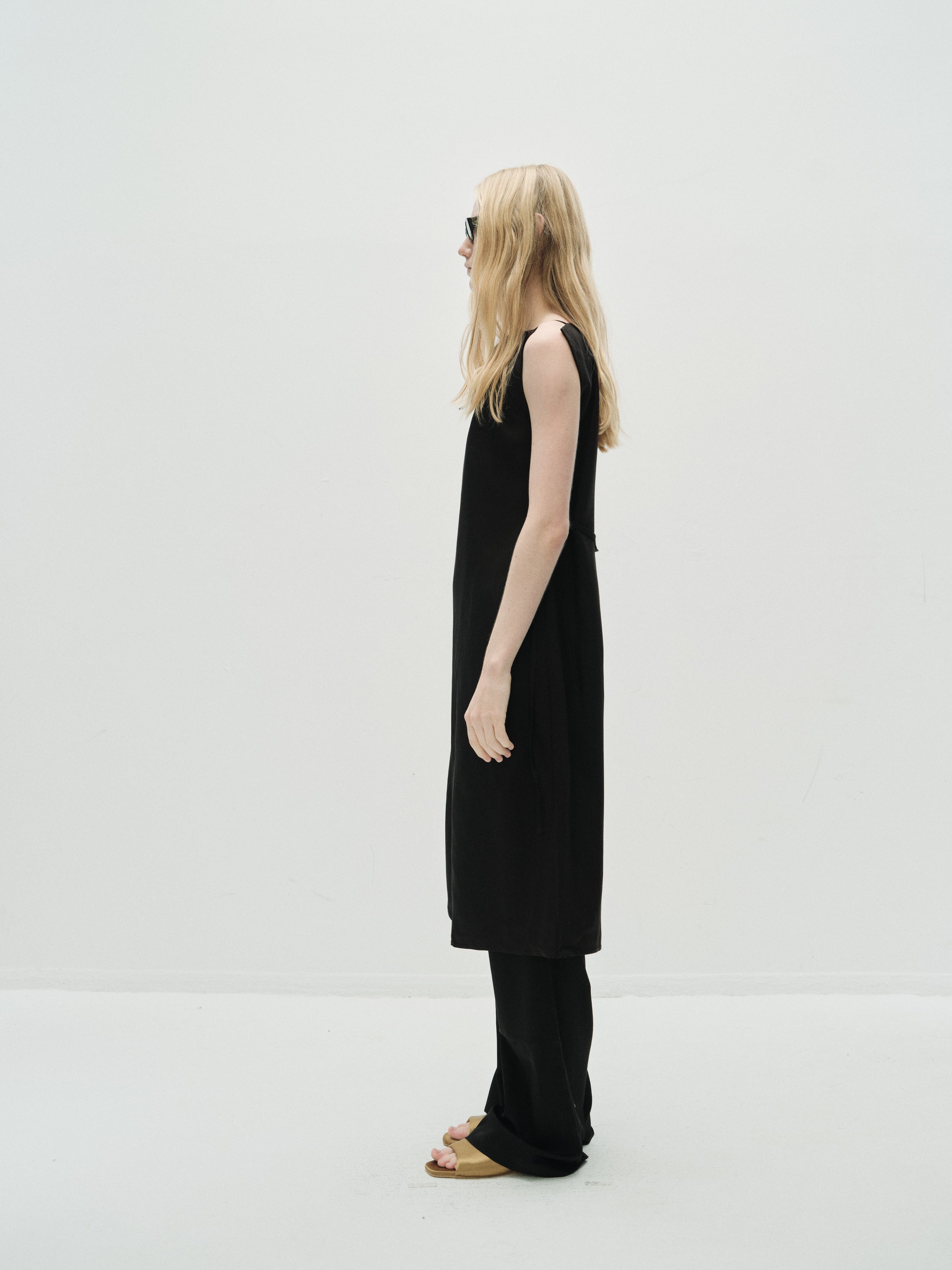 Tina asymmetric dress