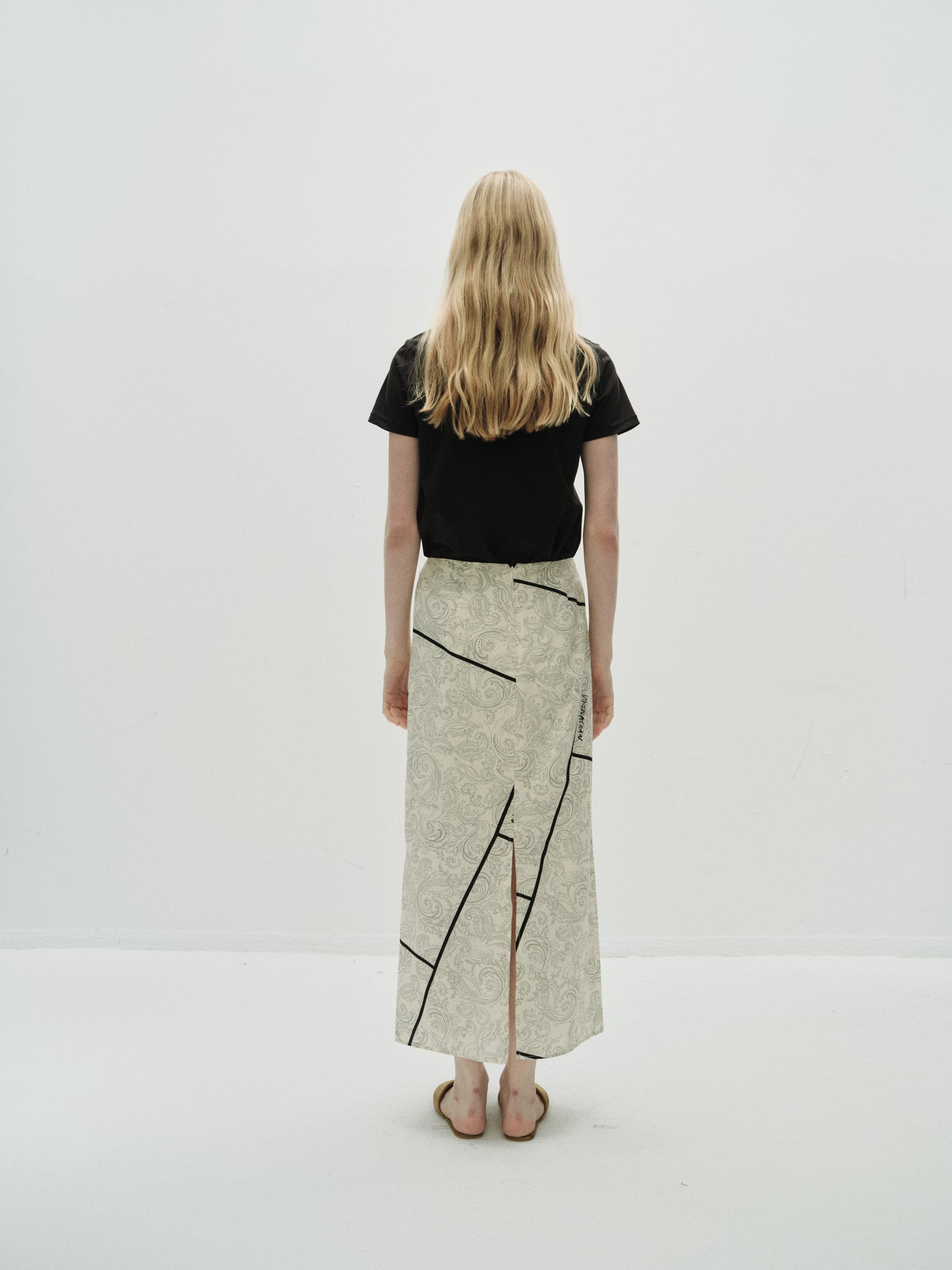 Roma silk skirt