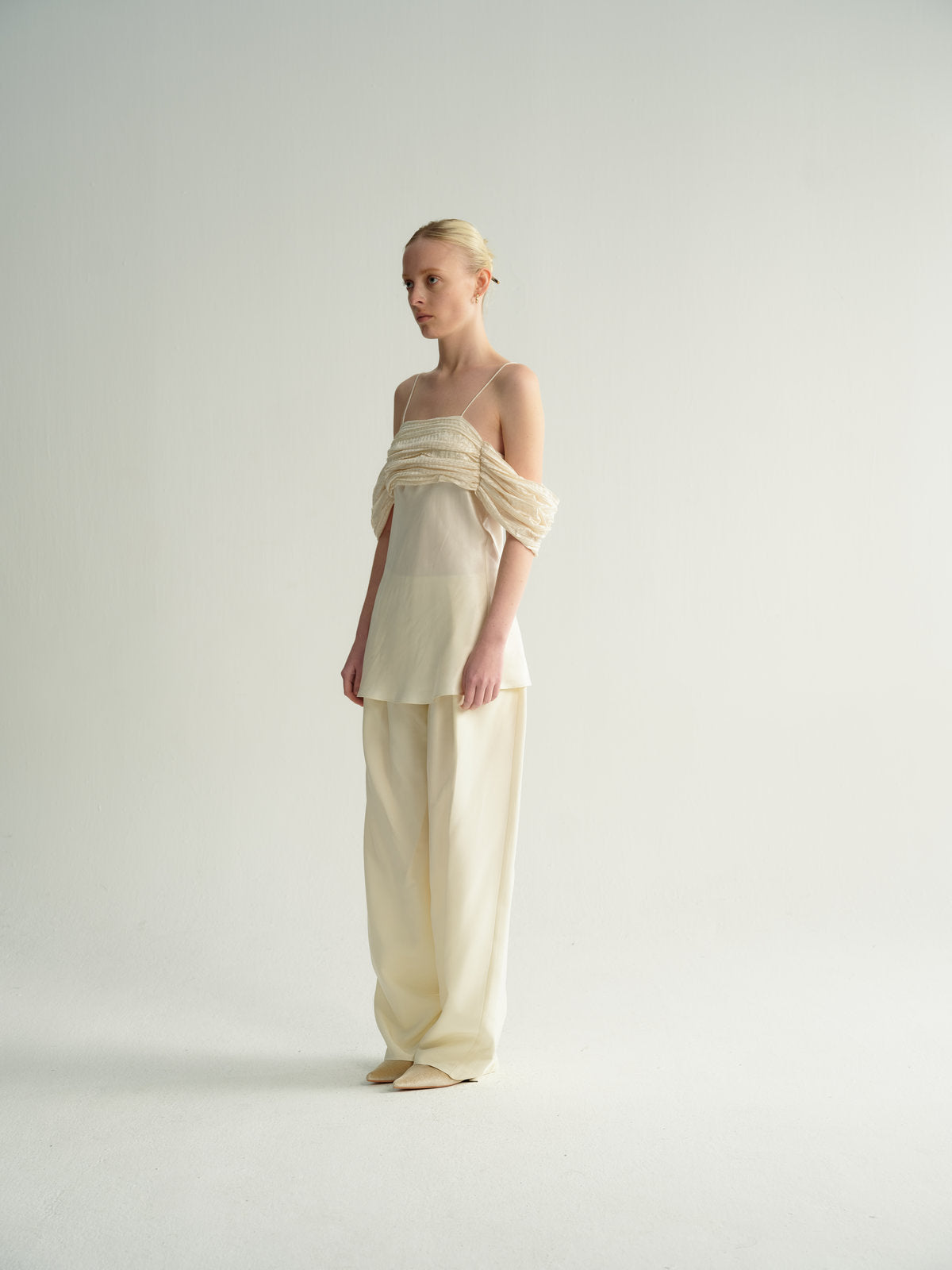 Esme gathered tank