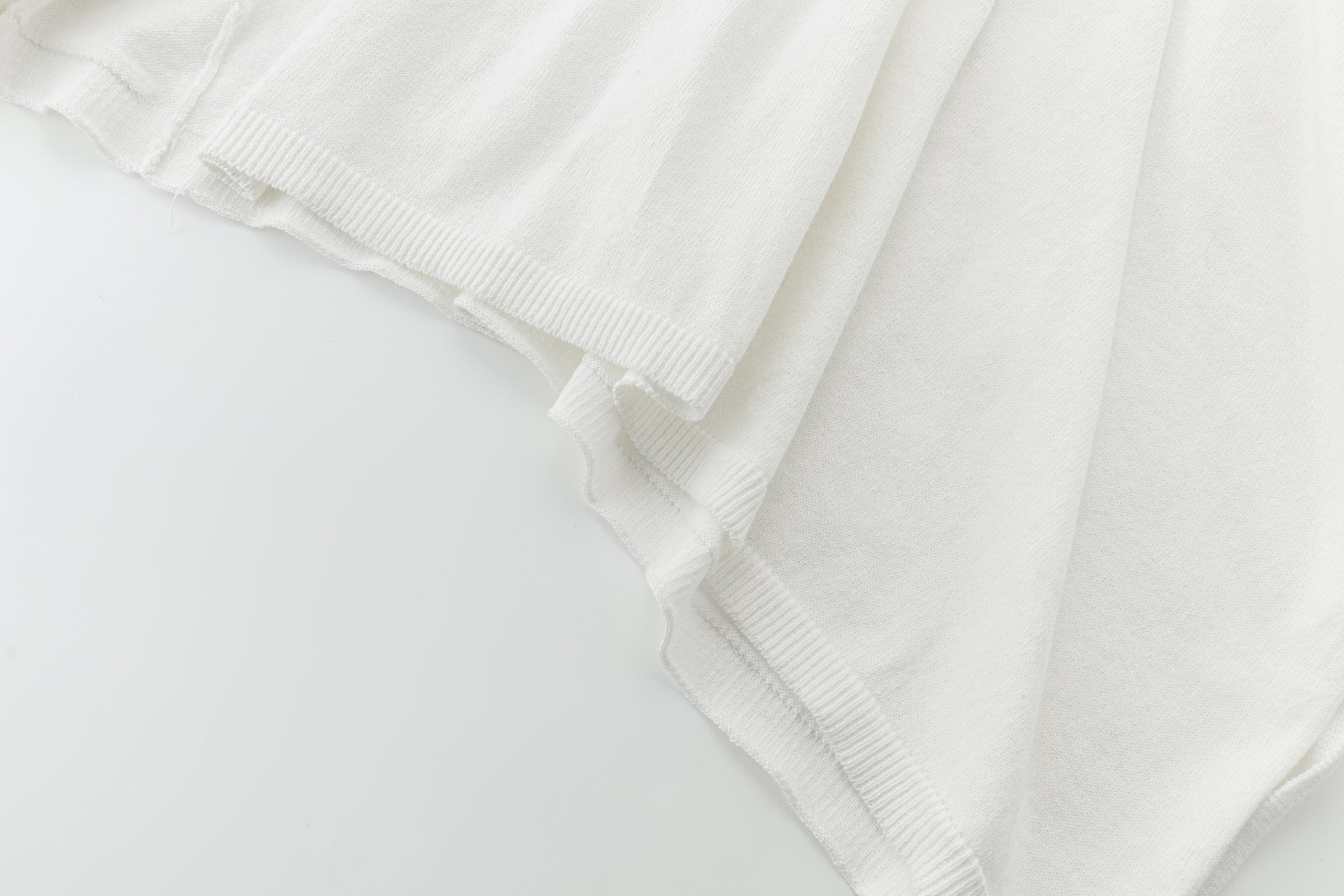 Berta knit cape