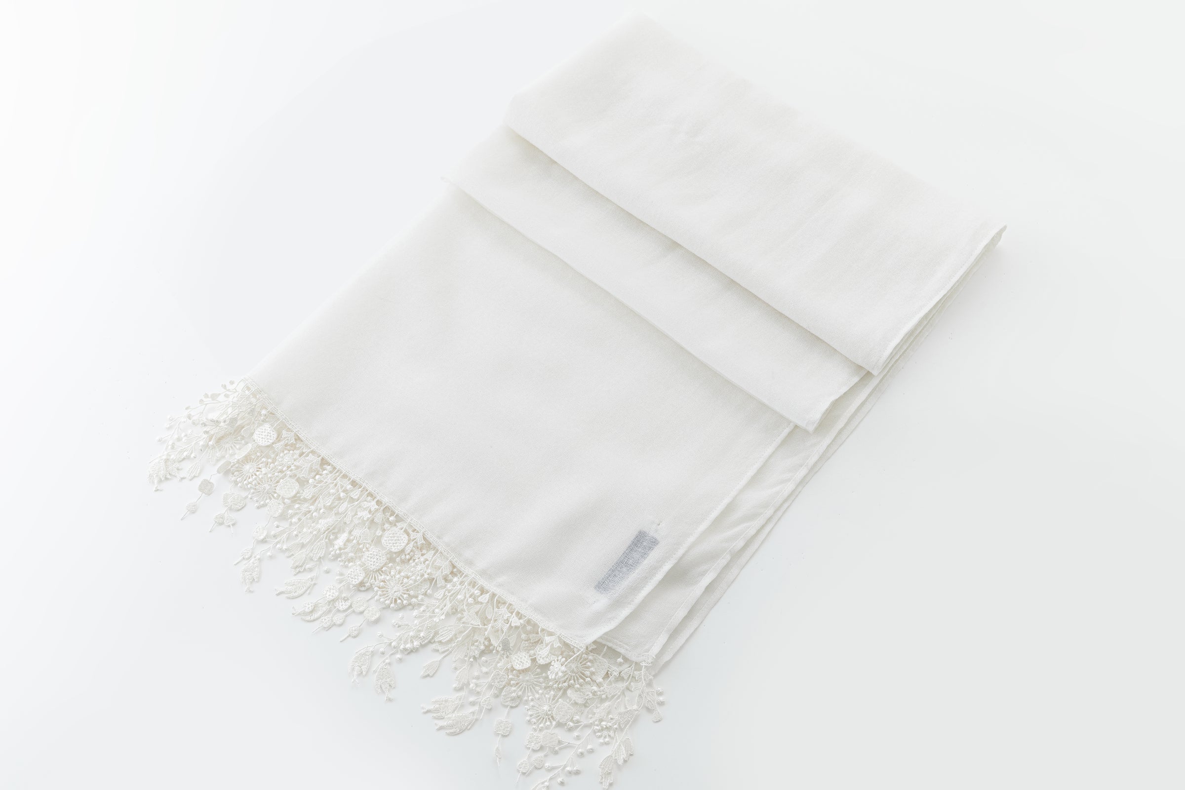 Cerise lace scarf