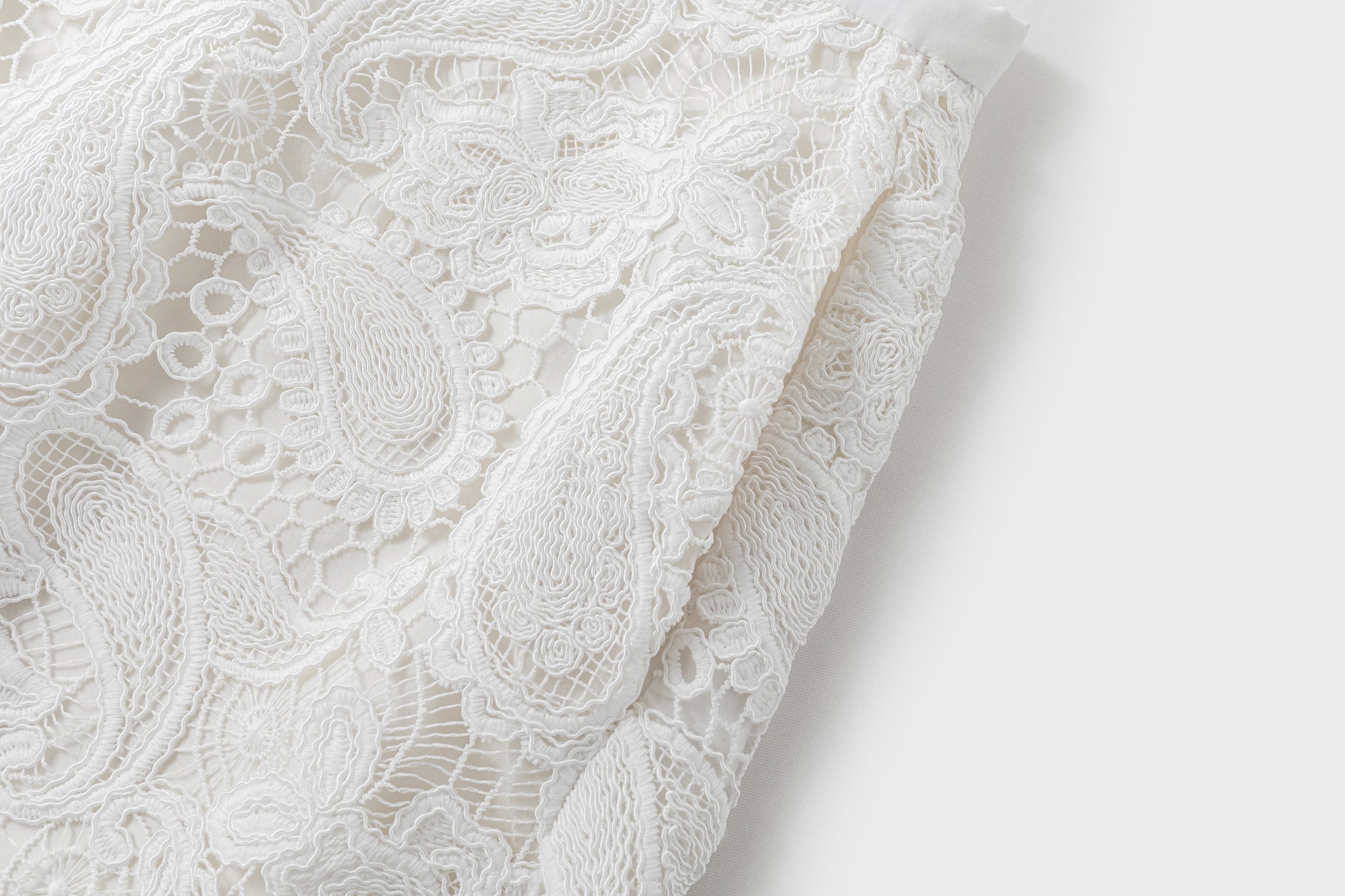 Roma lace trousers