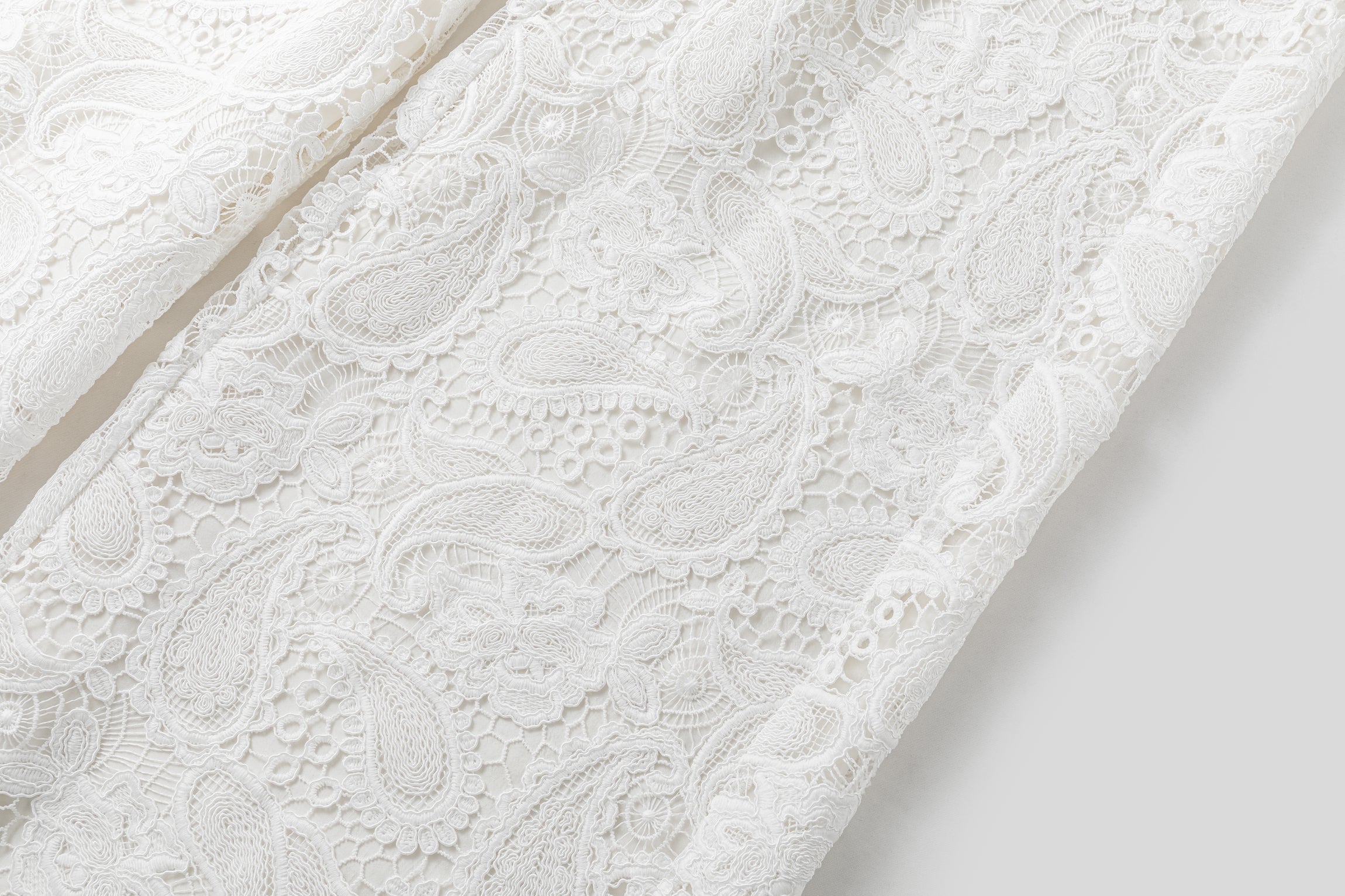 Roma lace trousers