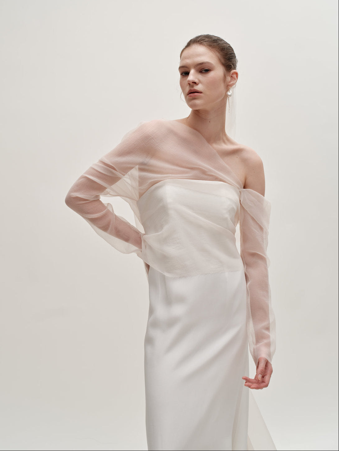 Feven wedding gown