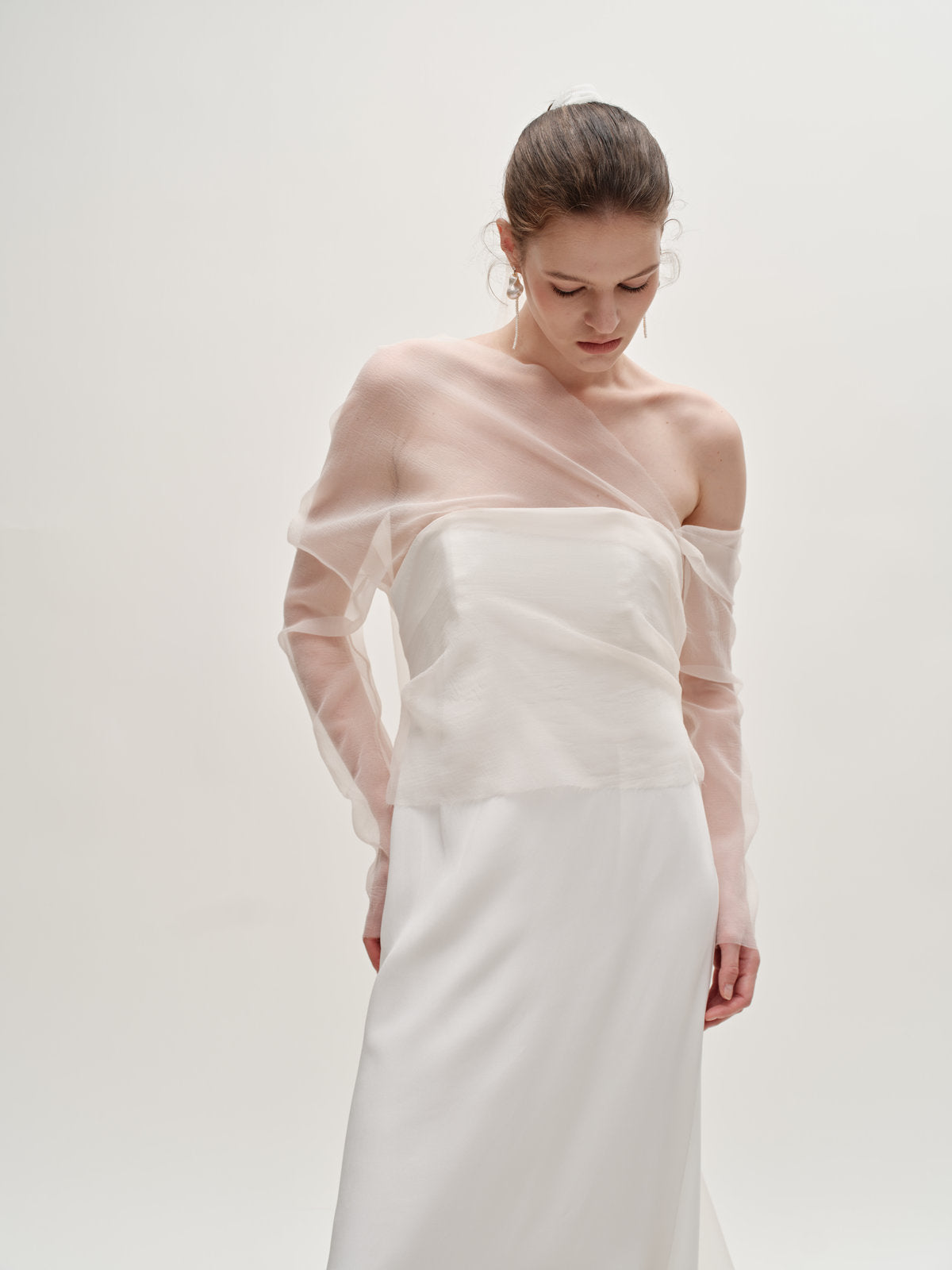 Feven wedding gown