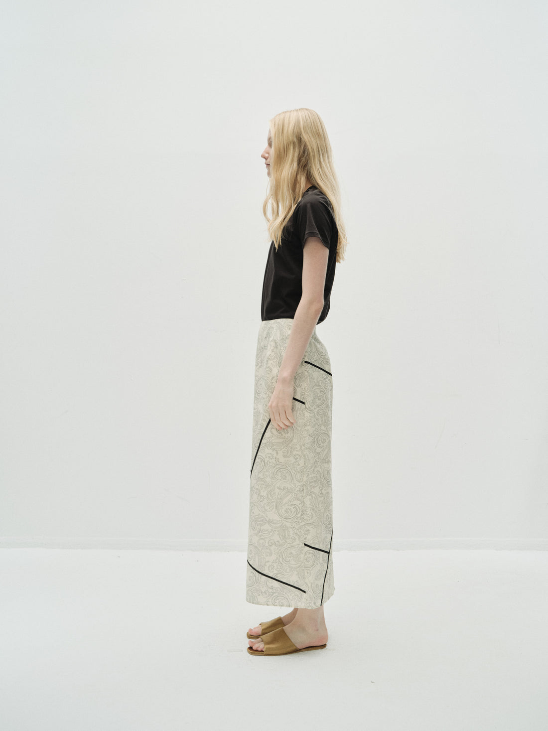 Roma silk skirt