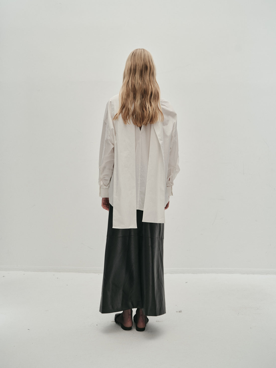 Araki leather skirt