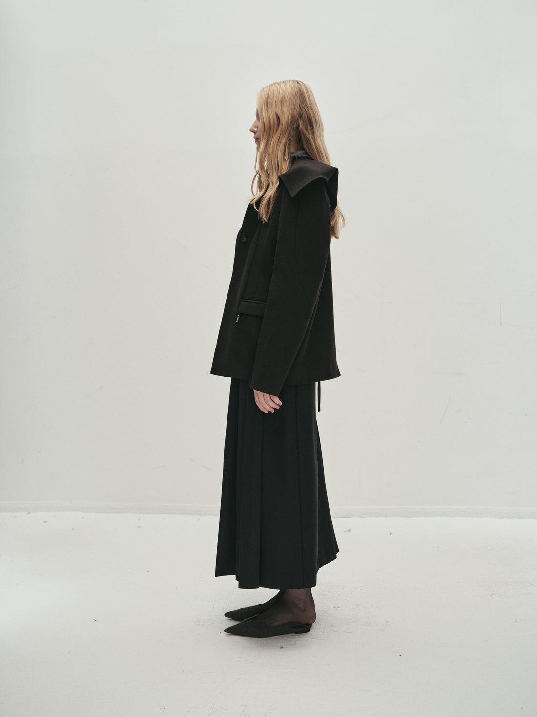 Portia big collar blazer