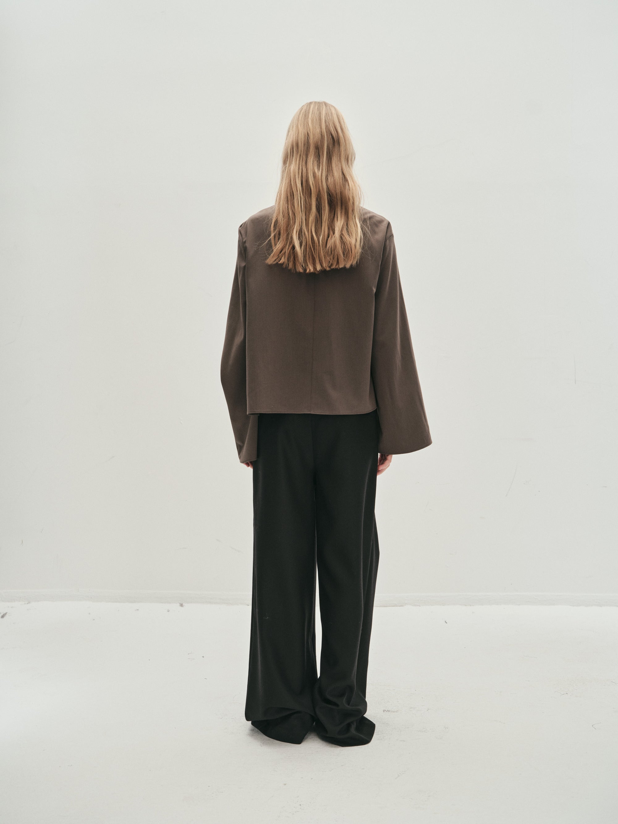 Araki knot blouse