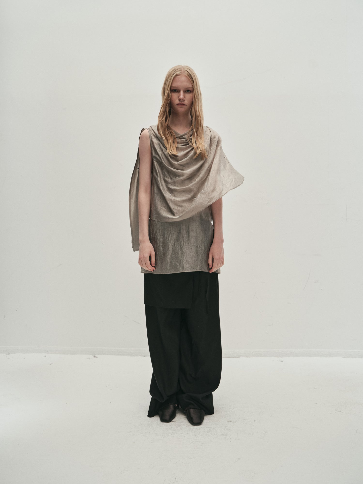 Cosmos embellished blouse