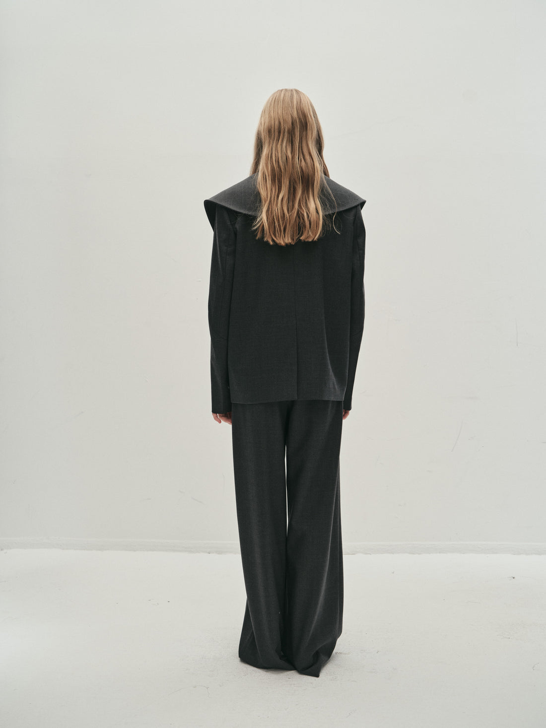 Portia big collar blazer