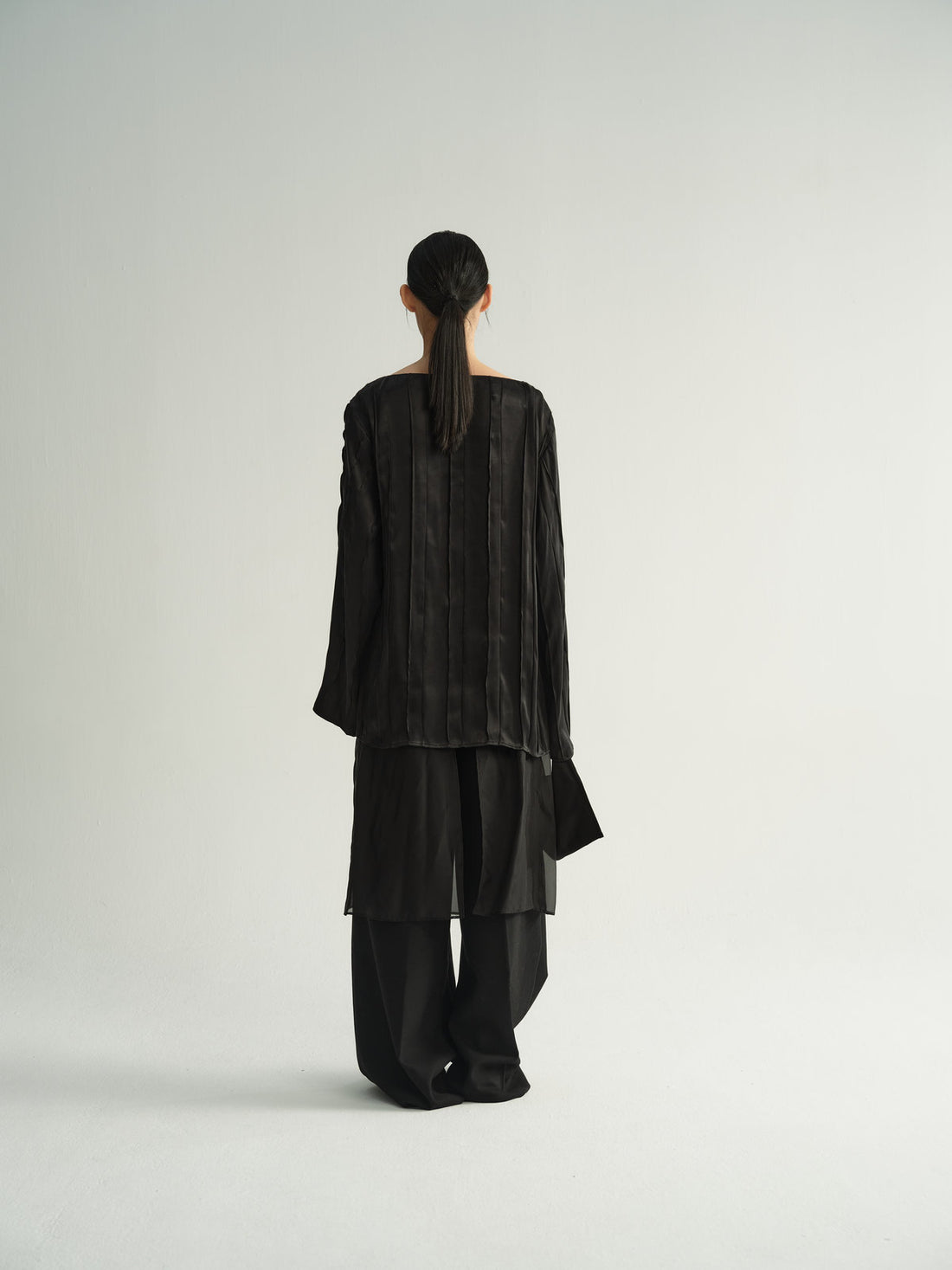 Alma pleated blouse