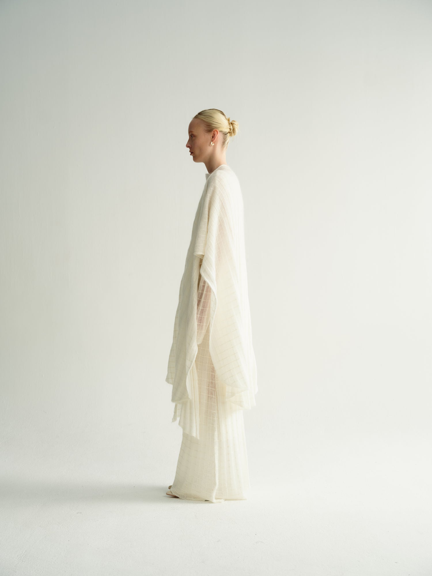 Ruby knit cape