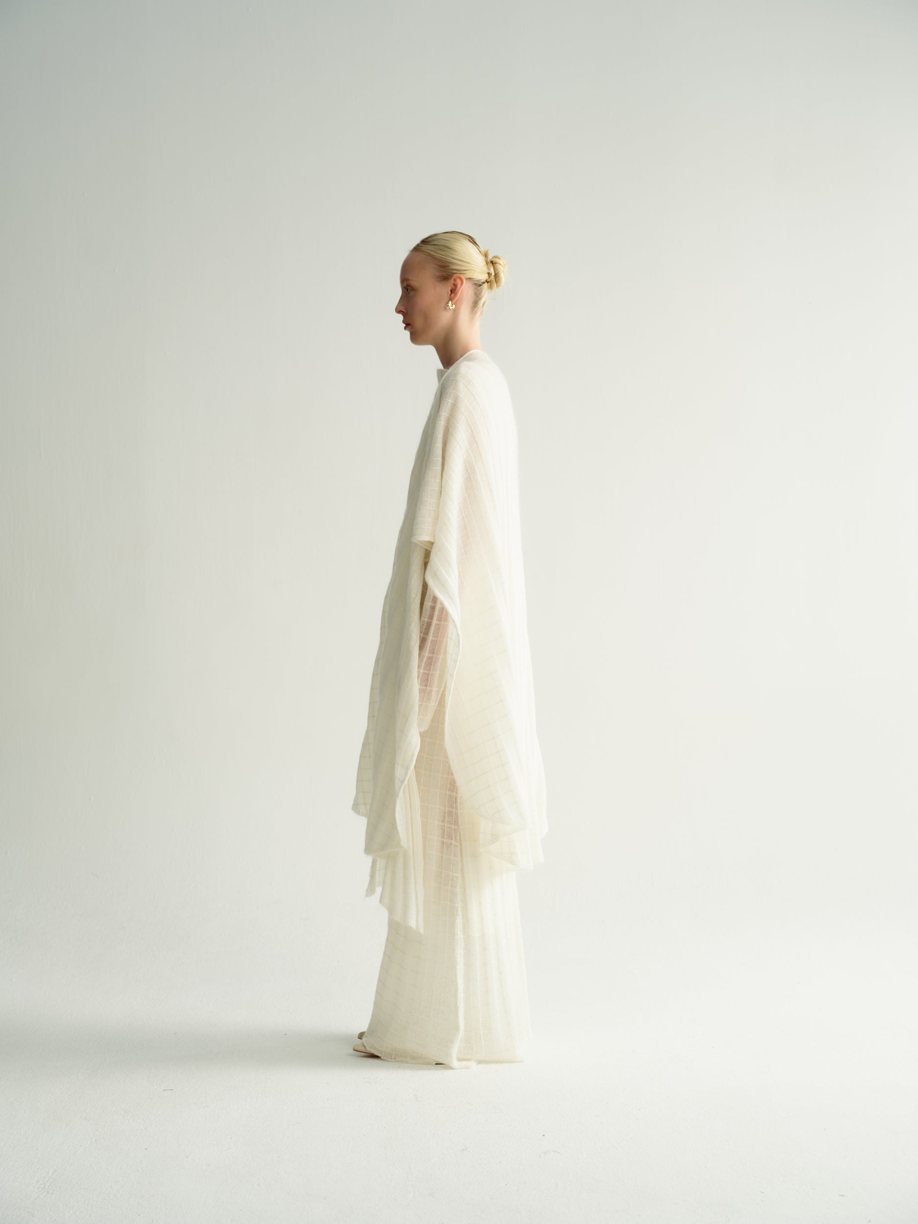 Ruby knit cape