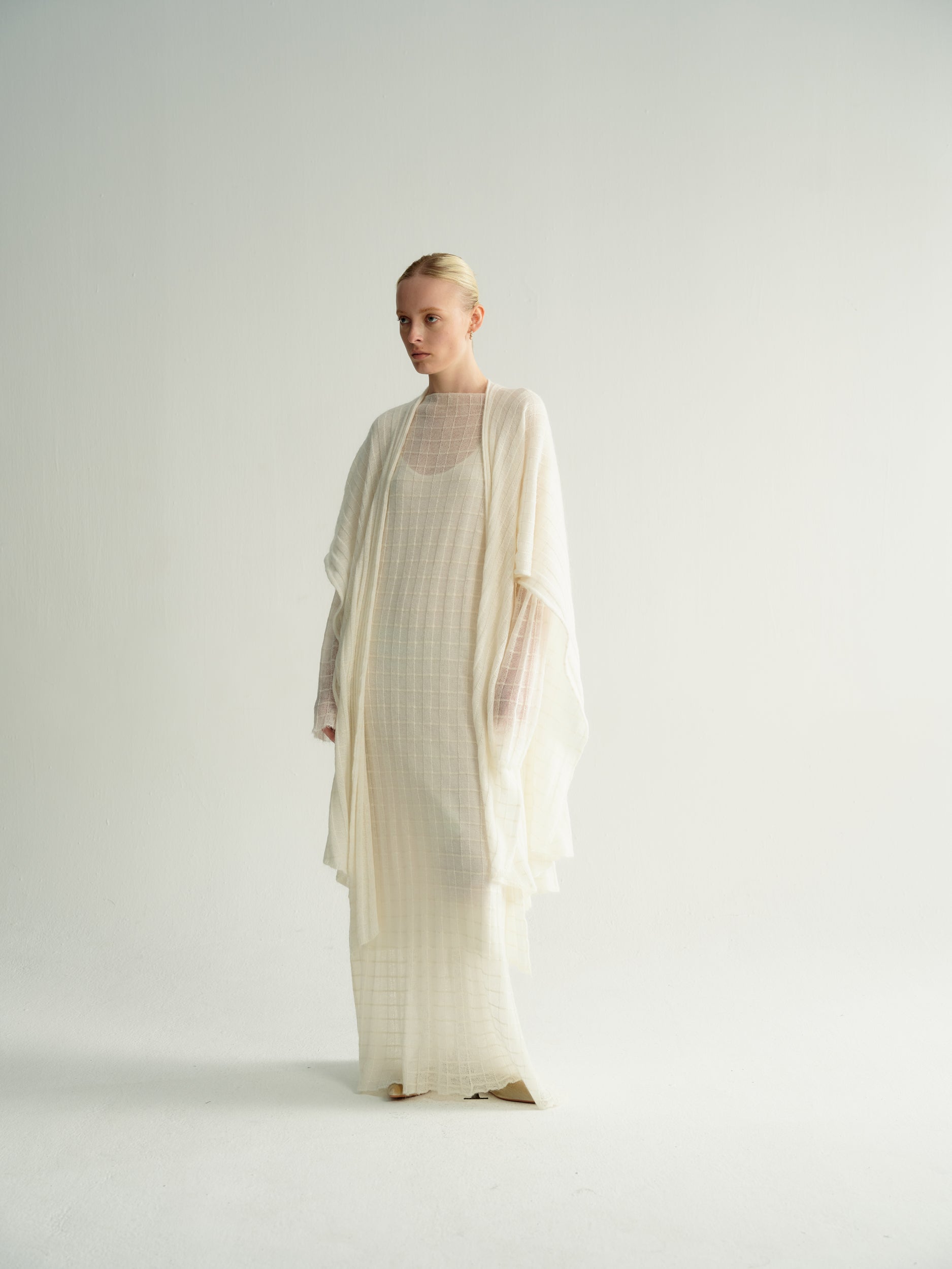 Ruby knit cape