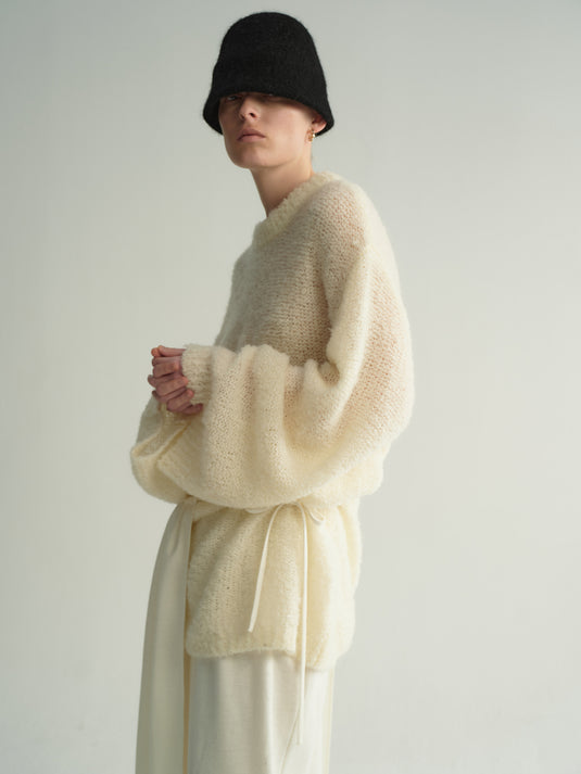 KNITWEAR