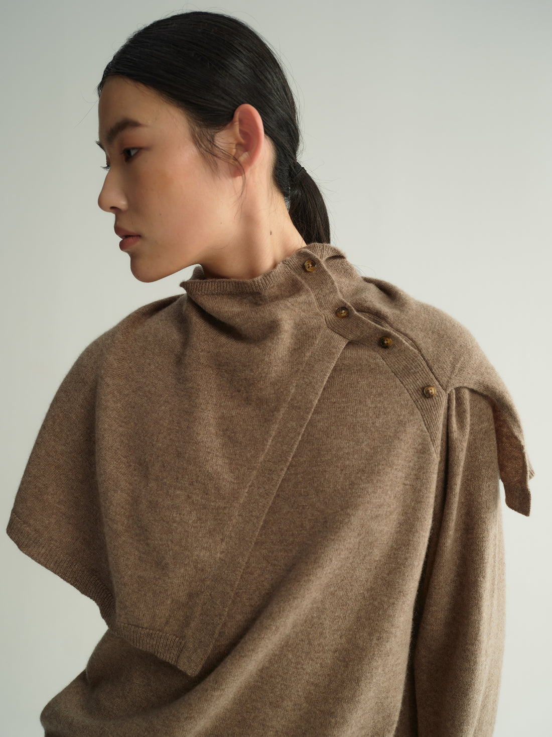 Sindy cape knit
