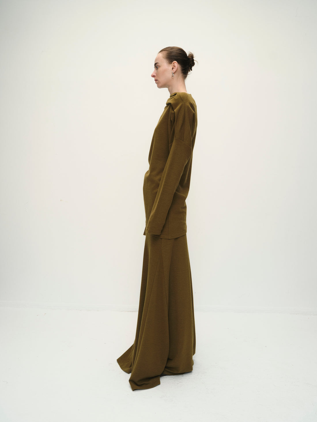 Araki asymmetric sweater