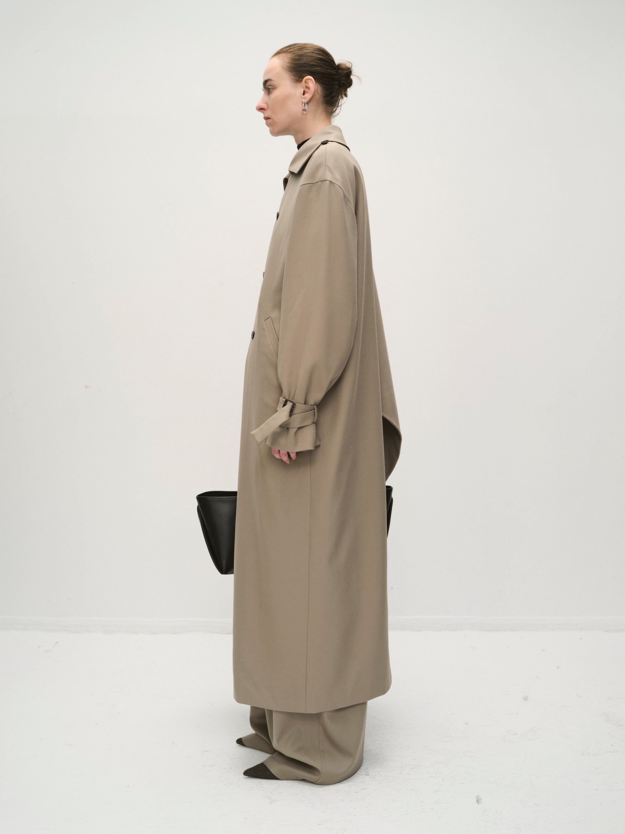 Larissa wool trenchcoat