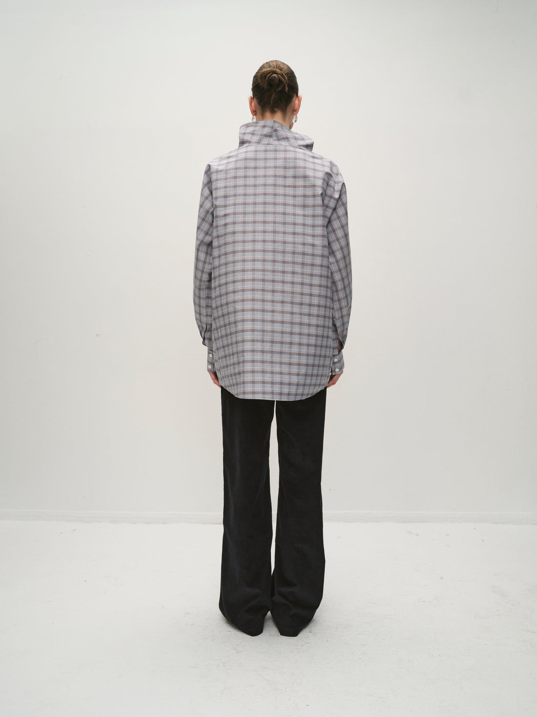 Capri high neck shirt