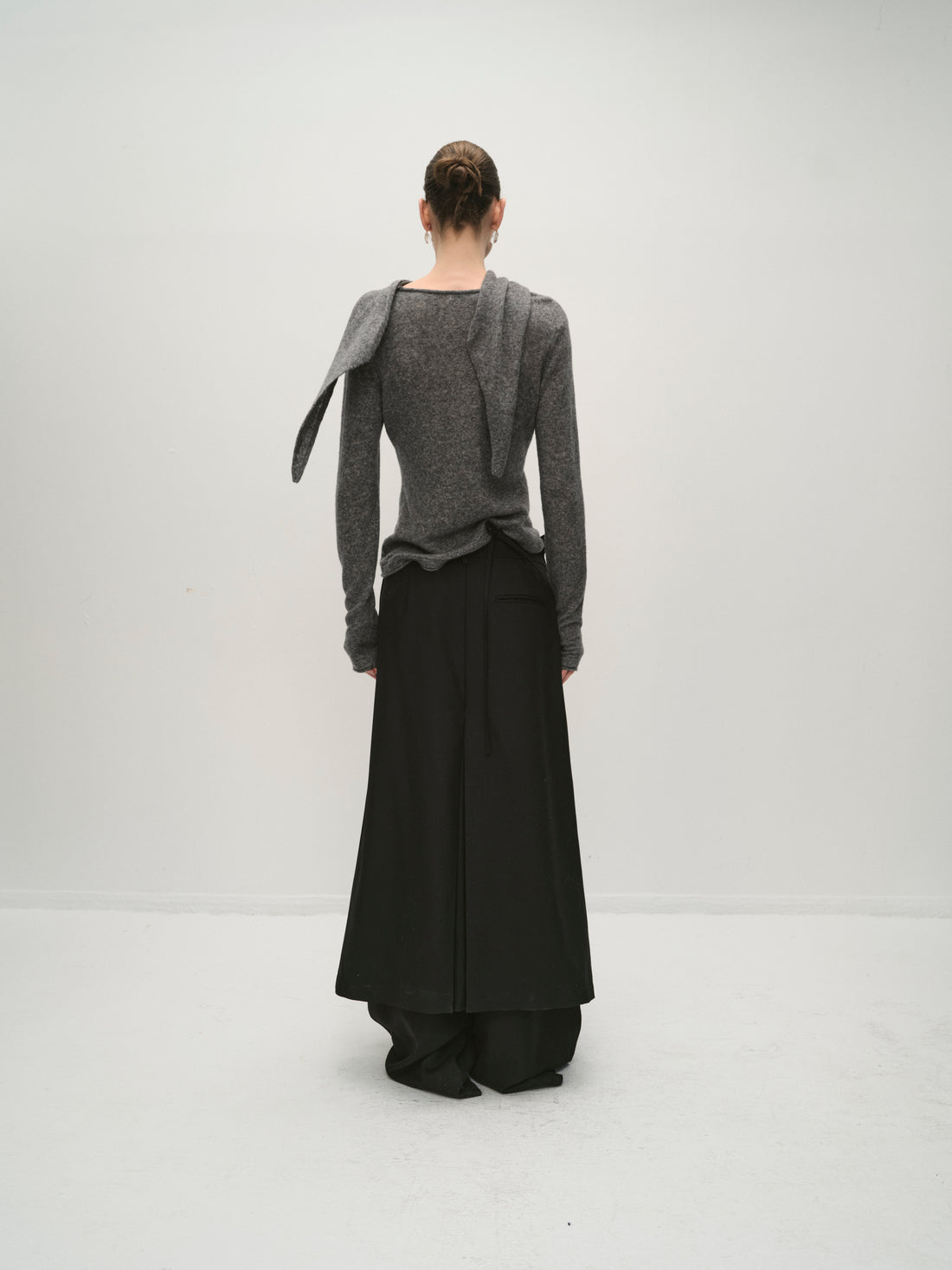 Larissa pleated skirt