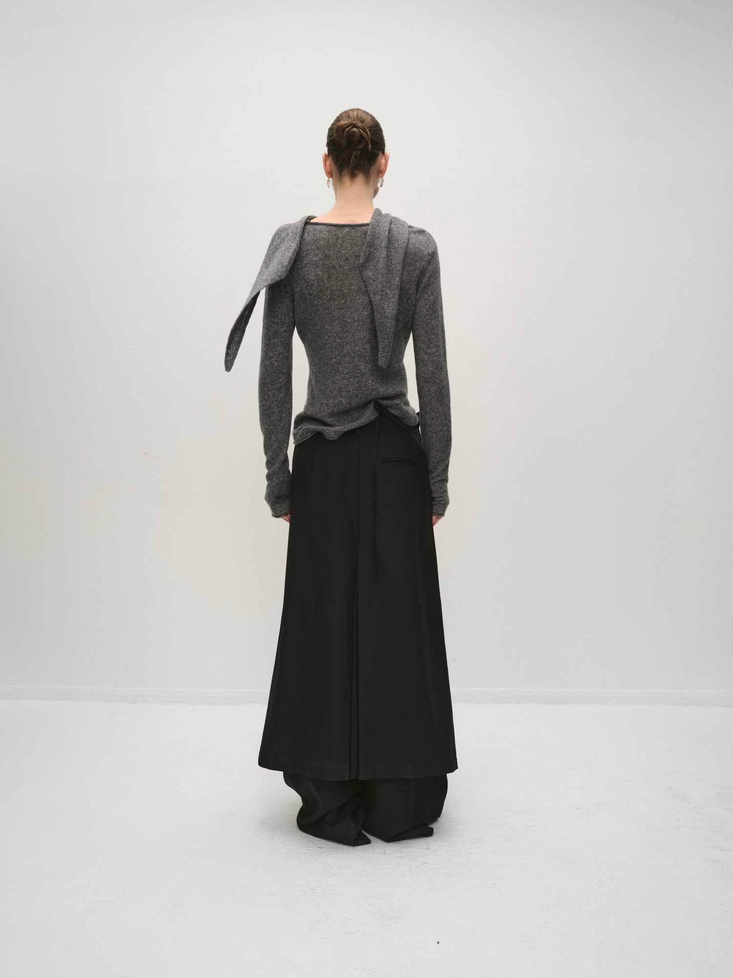 Larissa pleated skirt