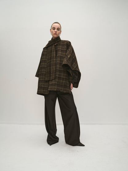 Araki checked cape
