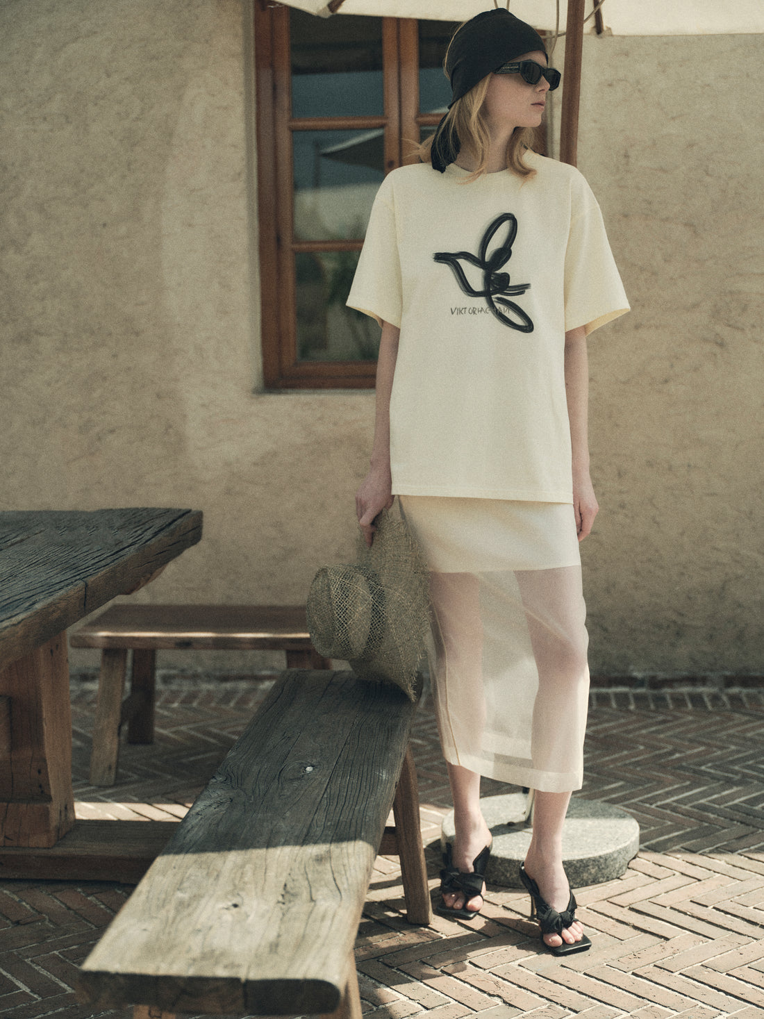 Tully bird T-shirt