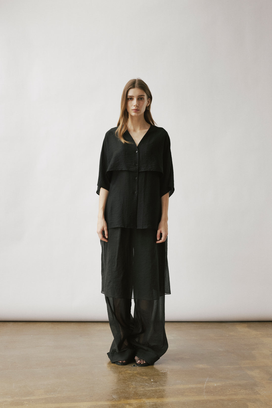 Opame cape top