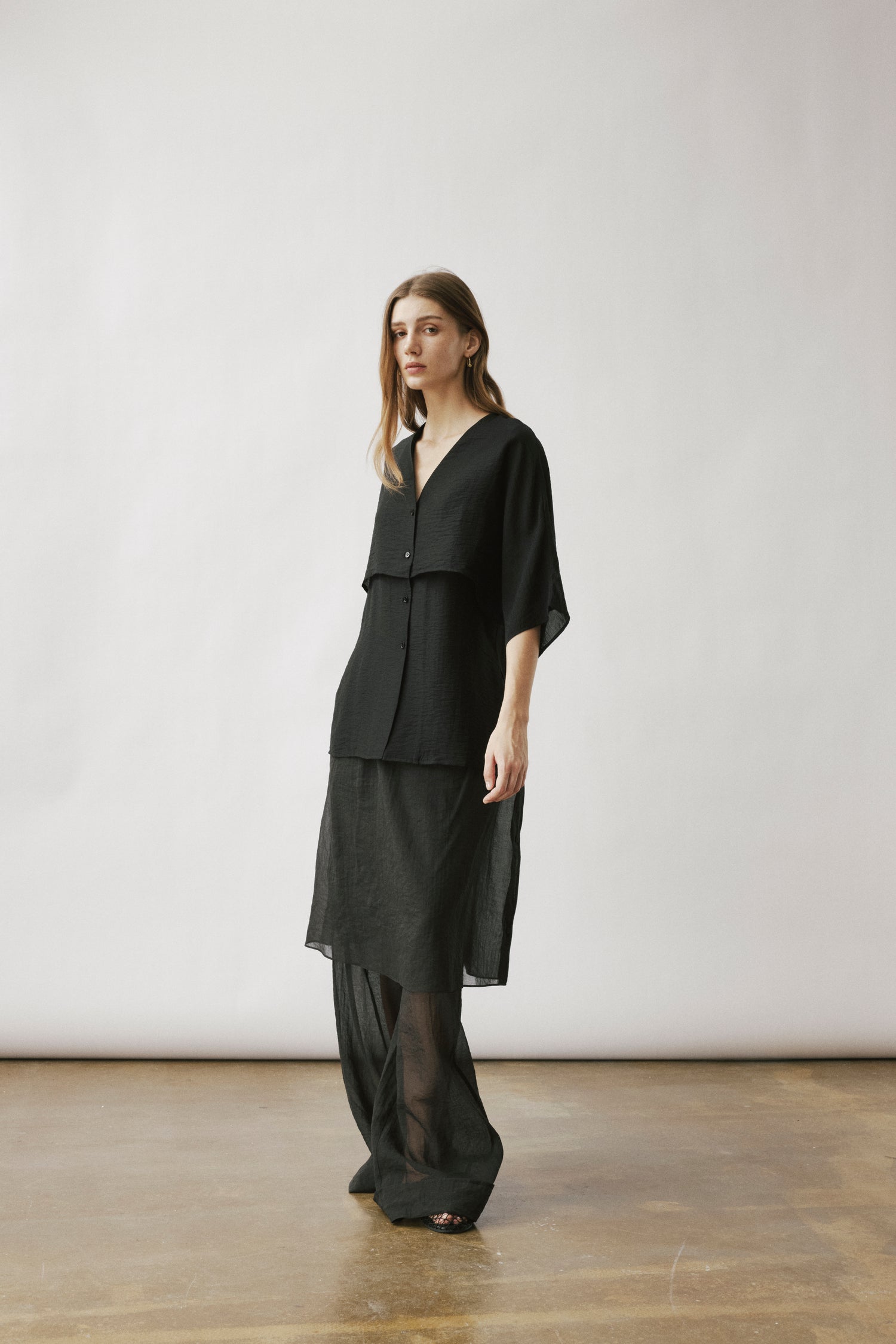 Opame cape top