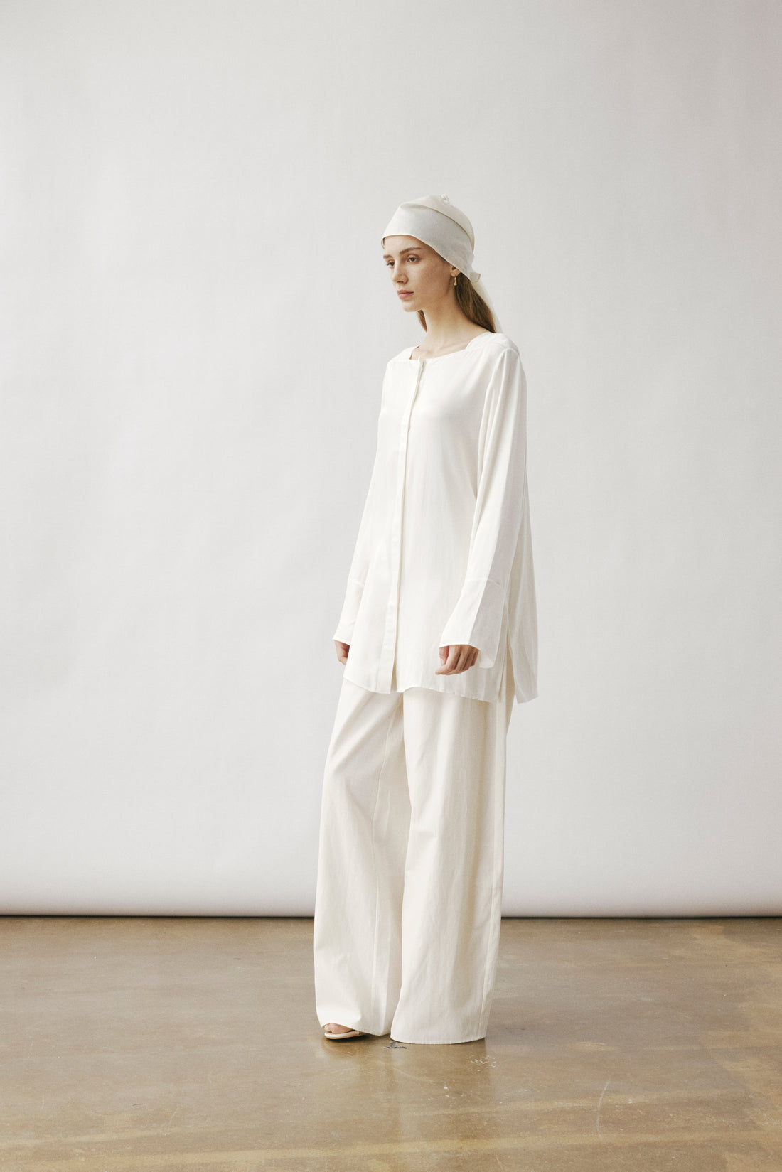 Nili wide neck shirt