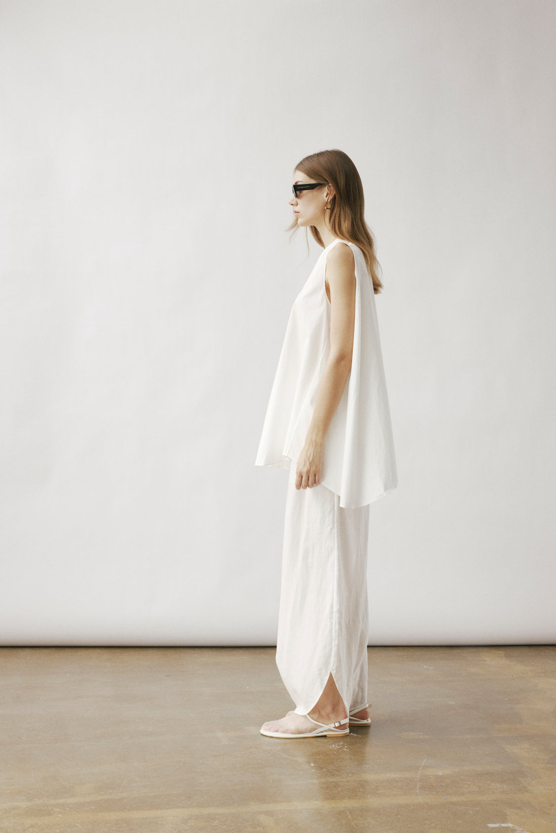 Sataya V neck tank
