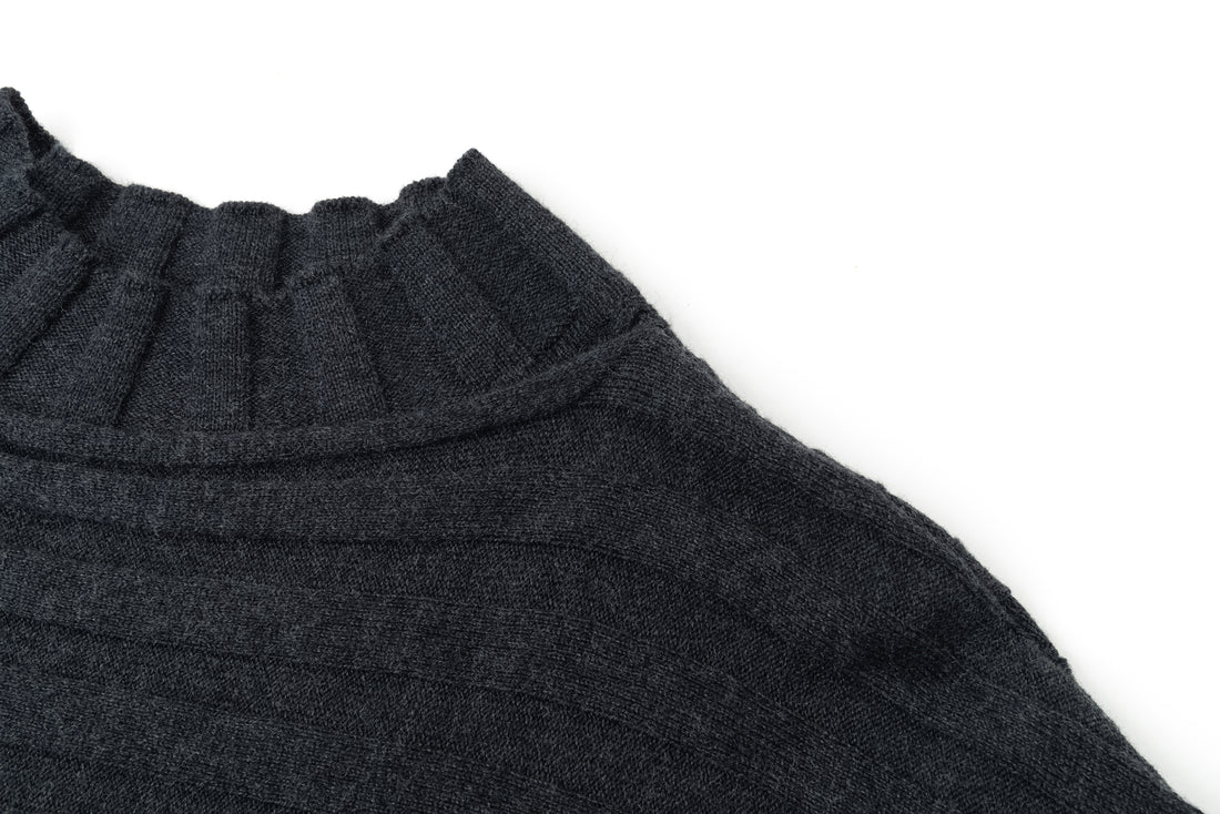 Lyra ribbed dress