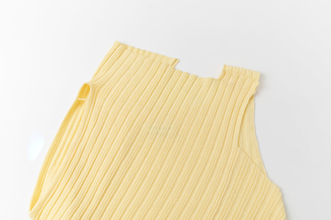 Triti twist knit tank