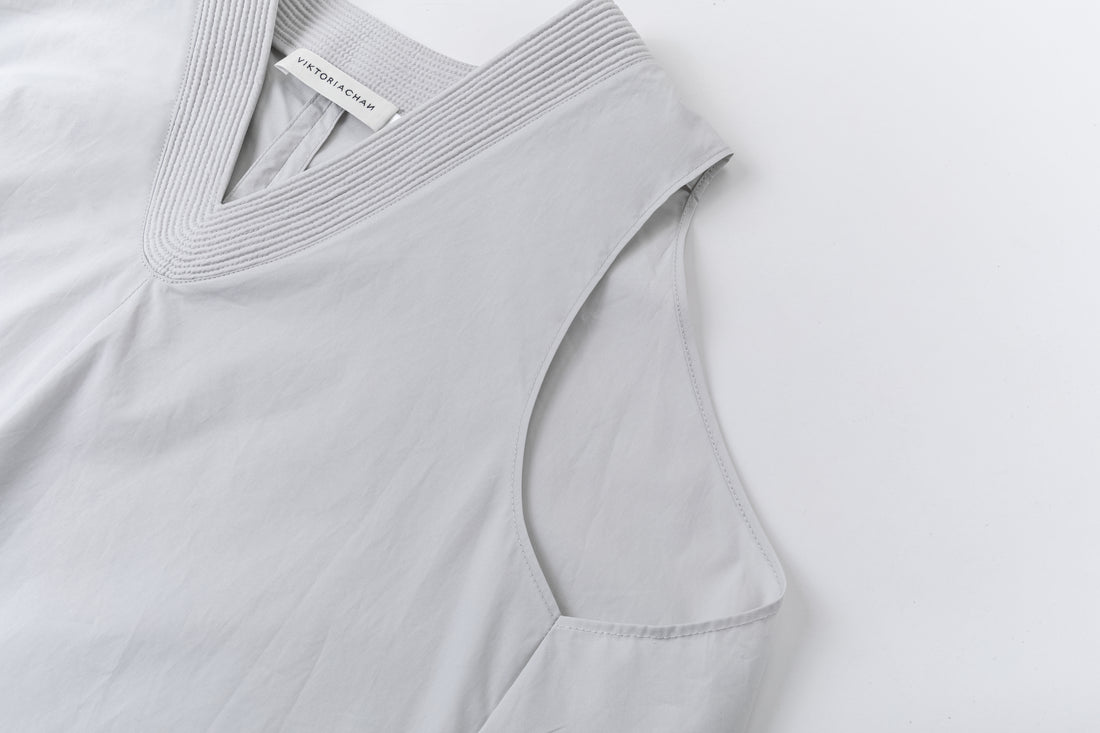 Sataya V neck tank