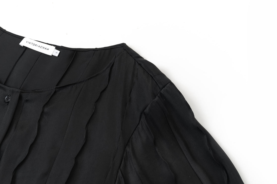 Alma pleated blouse