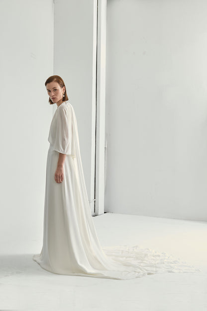 Alice wedding gown (Including cape)