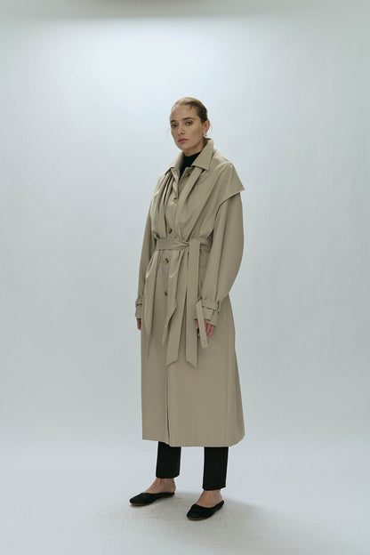 Tricia trenchcoat