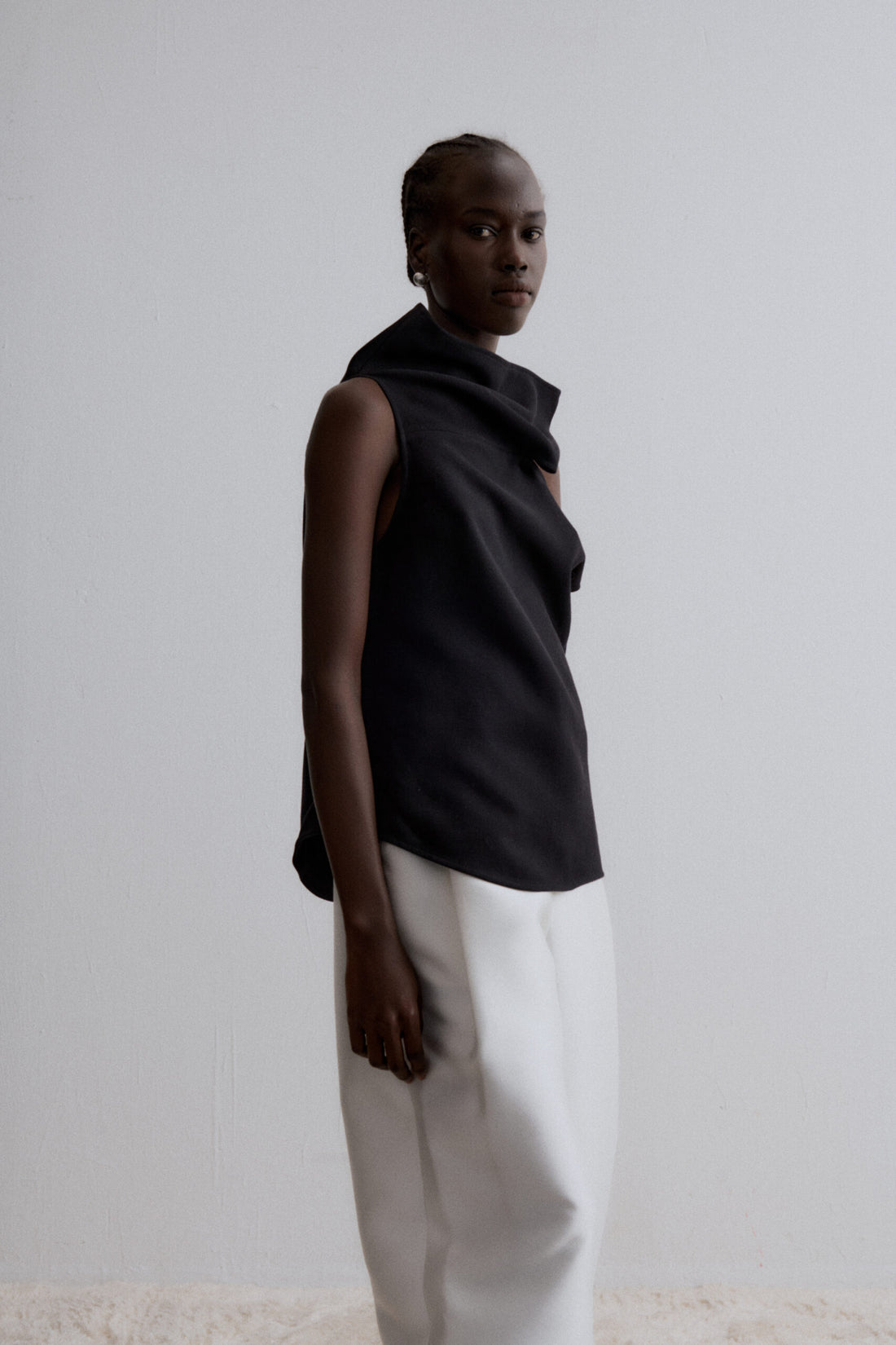 Jaya cut out top