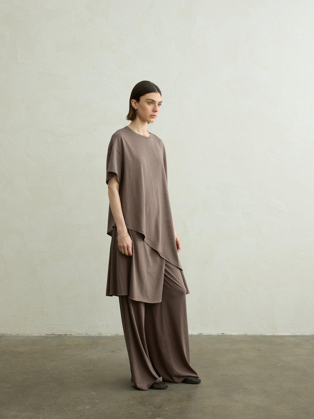 Claire cape t-shirt