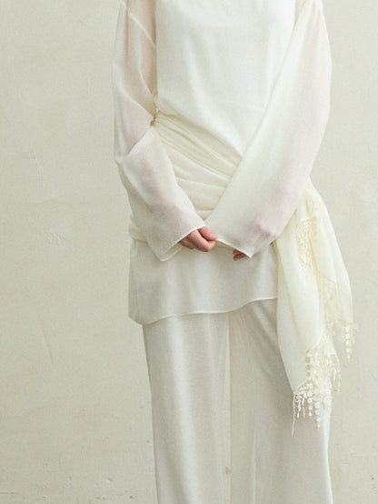 Cerise lace scarf