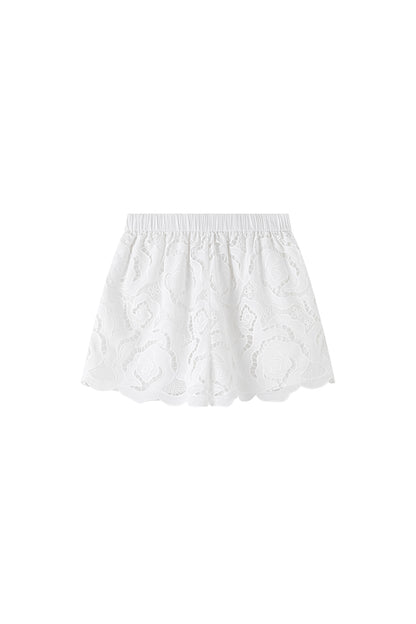 Dorrie lace shorts