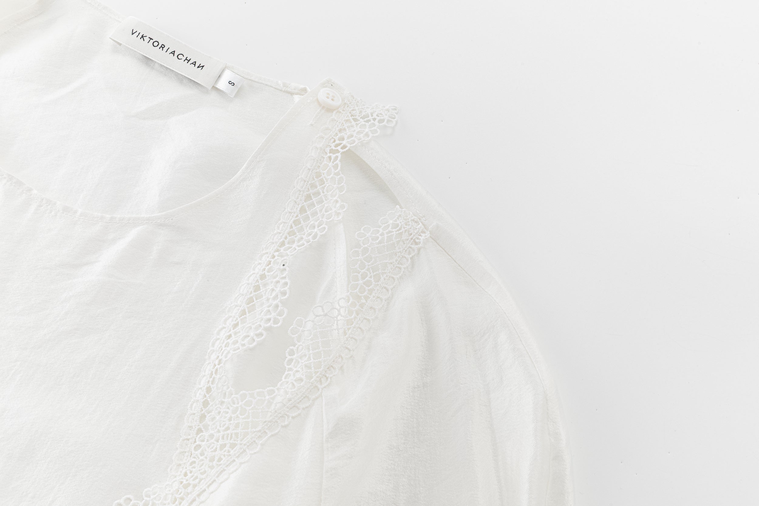 Eos lace blouse