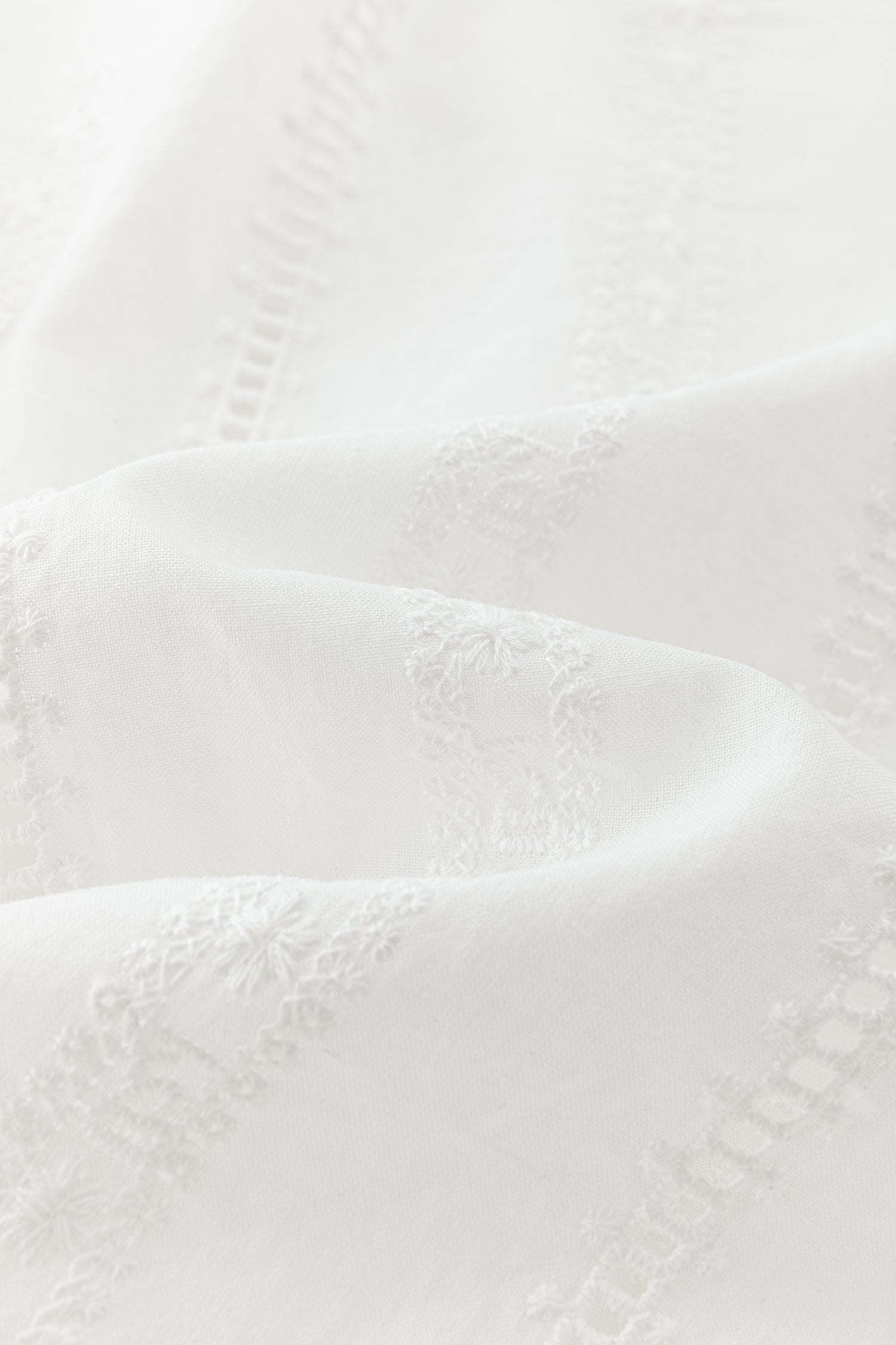 Eos knot top