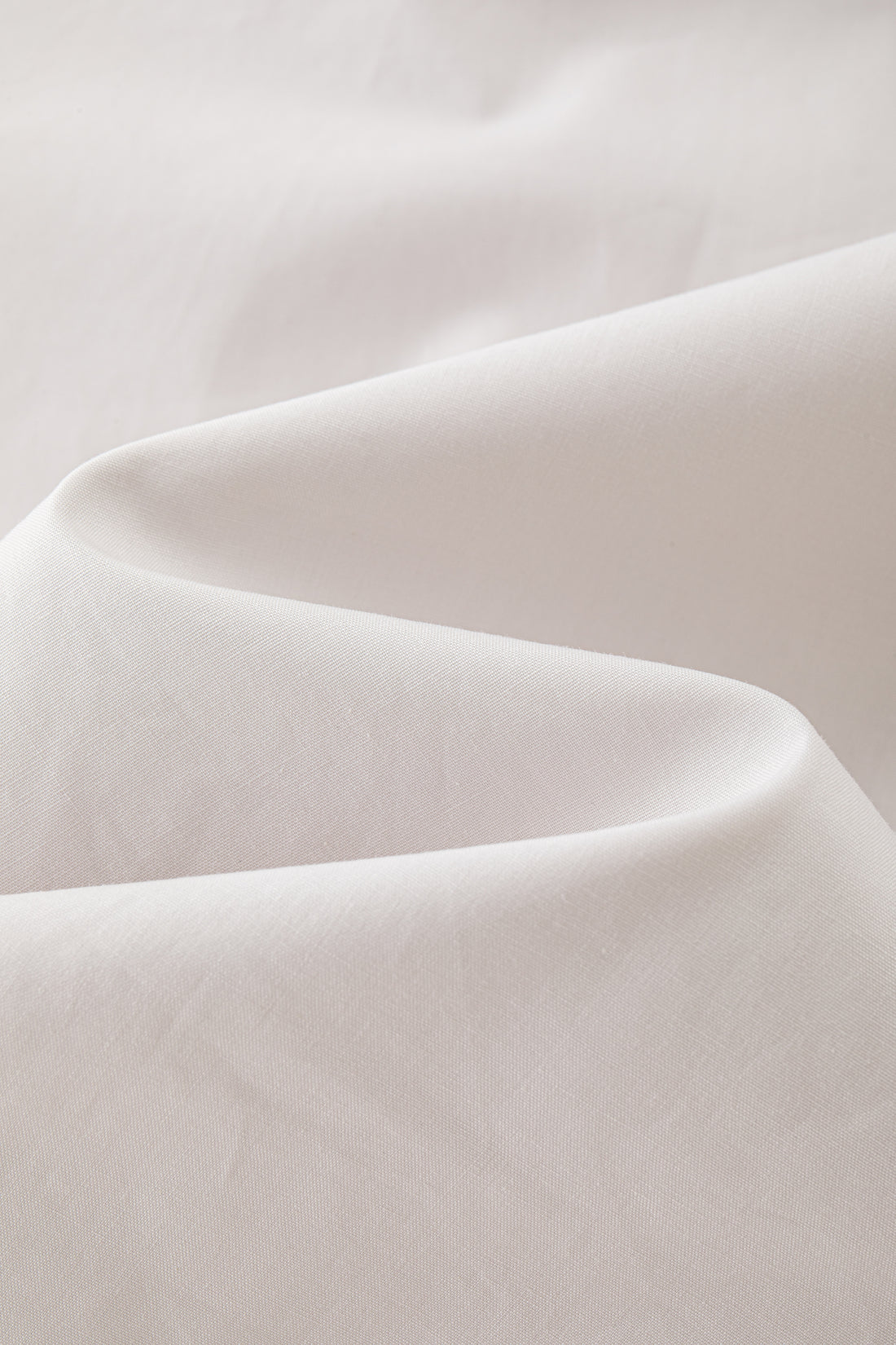 Avana twist top