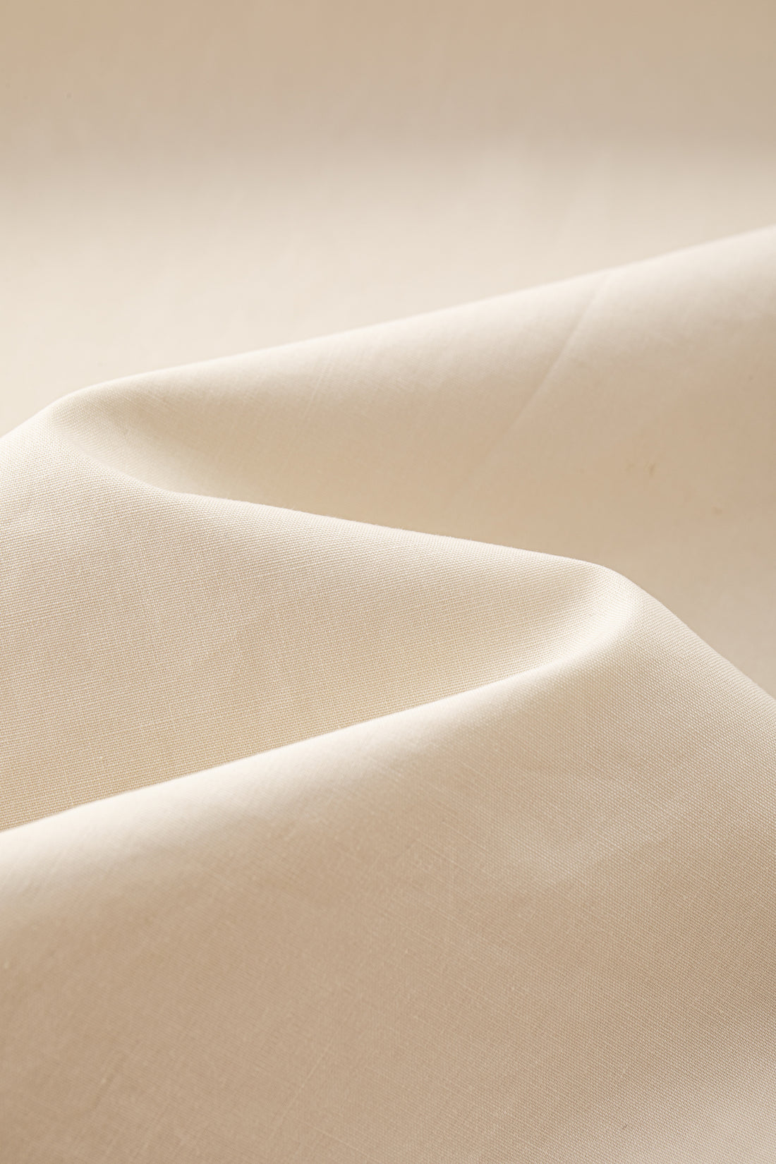 Avana twist top