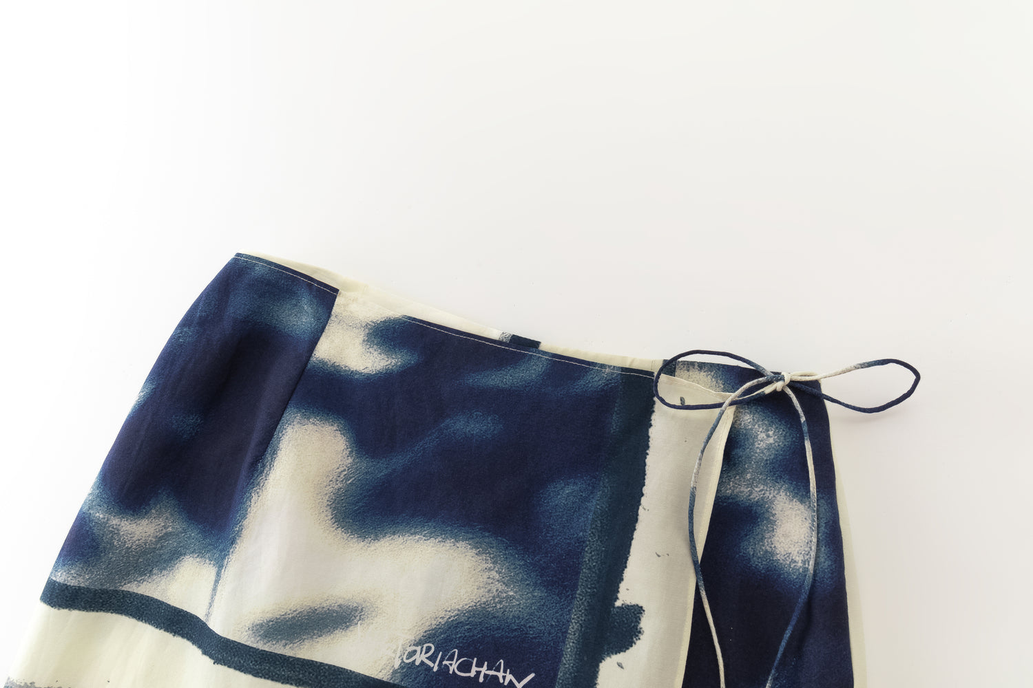 Memphis shadow skirt
