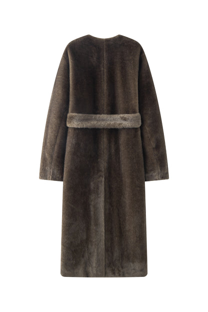 Araki fur coat