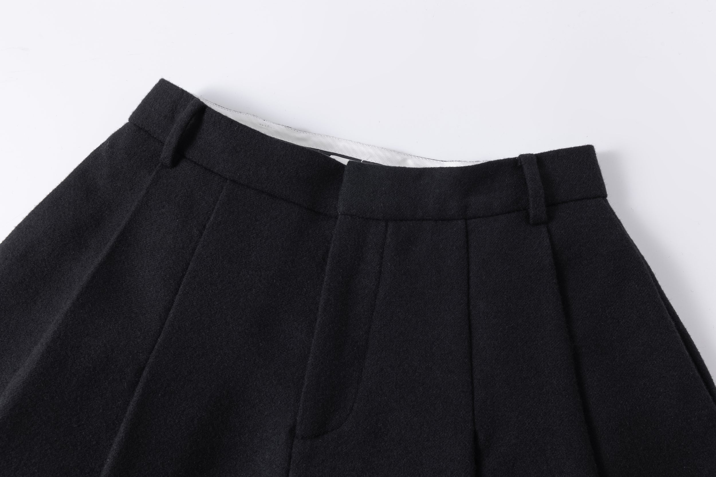 Cosmos pleated skirt