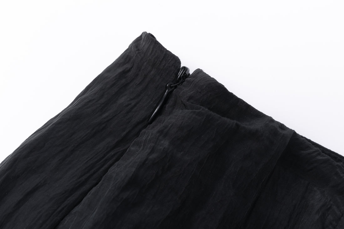 Uni short skirt